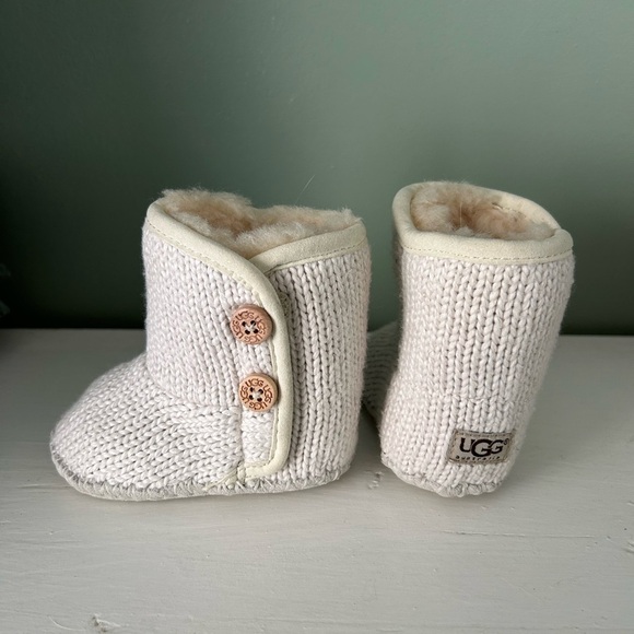Uggs Purl Knit Booties - Picture 3 of 5
